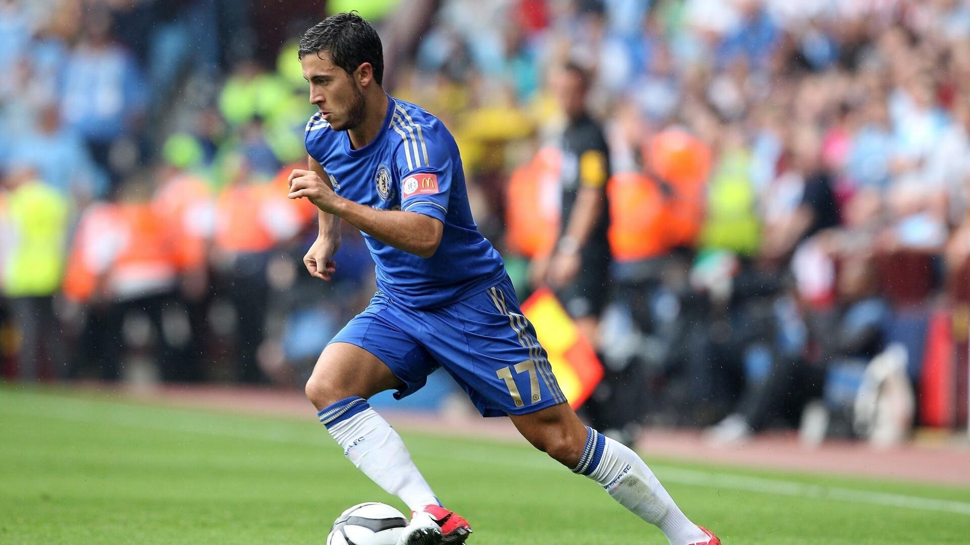 乔治外线防守压制对手核心,乔治防守效率